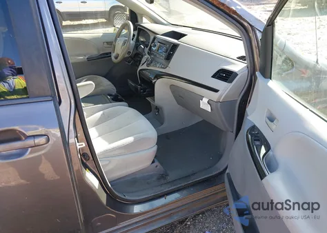 2013 Toyota Sienna Le V6 8 Passenger from USA, damaged, VIN 5TDKK3DCXDS368214